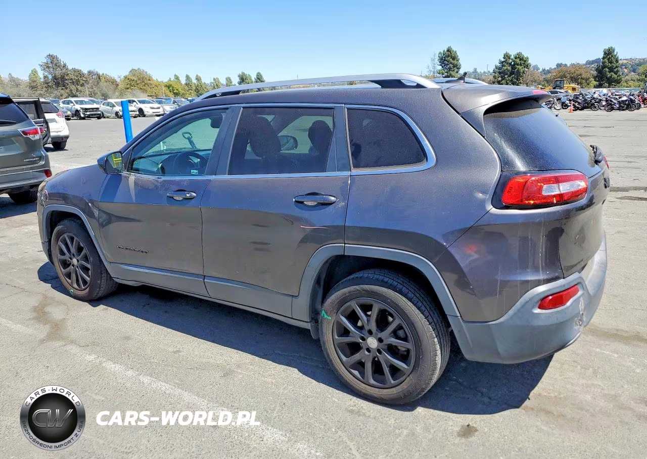 2016 Jeep Cherokee Latitude VIN:1C4PJLCB7GW274104 - 2