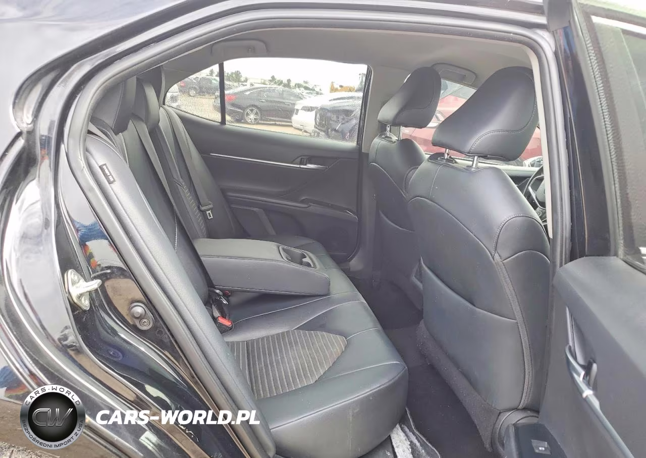 2019 Toyota Camry Se VIN:4T1B11HK5KU829851 - 10