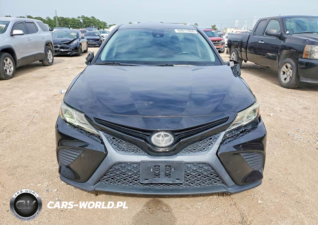 2019 Toyota Camry Se VIN:4T1B11HK5KU829851 - 5