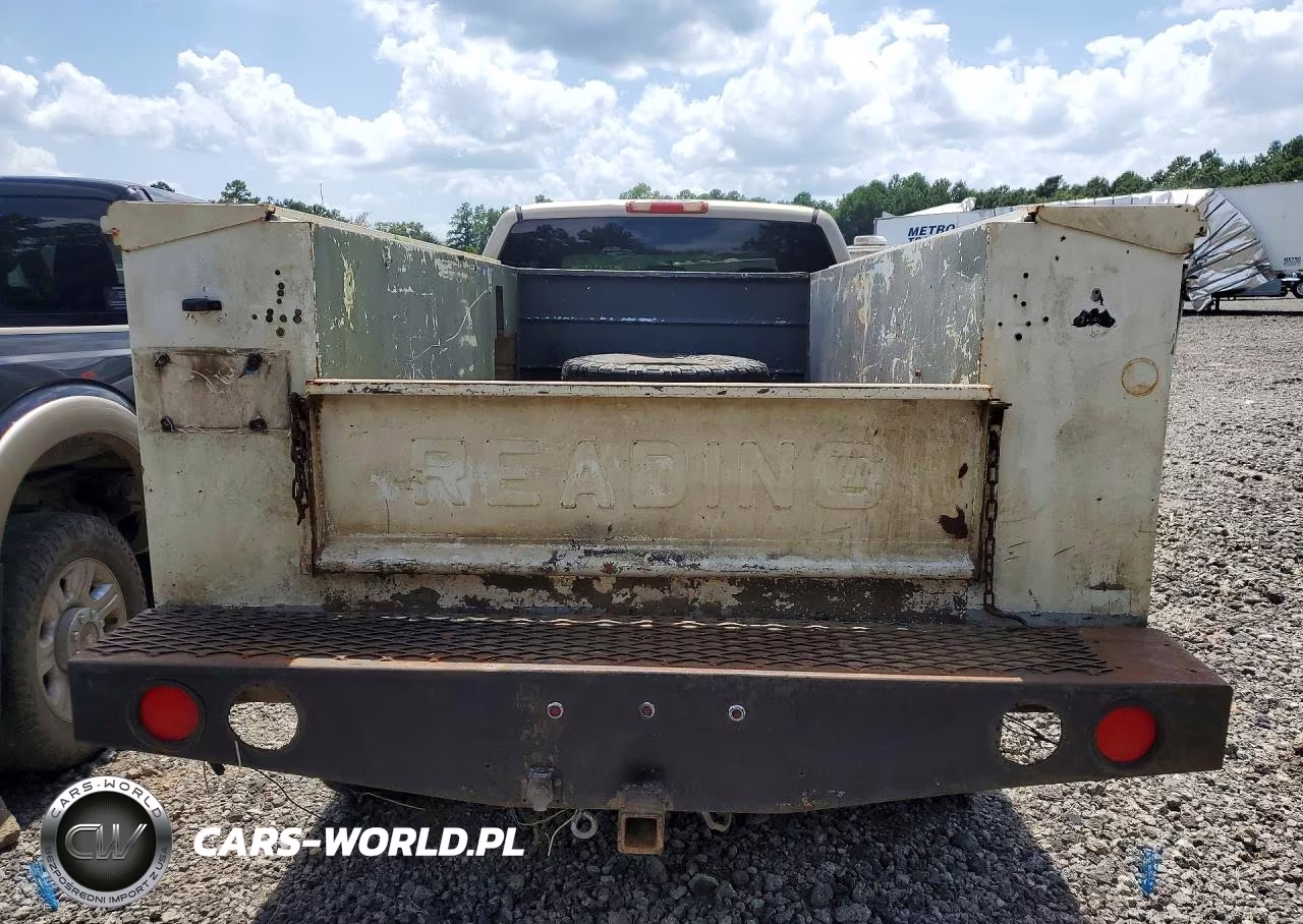 2005 GMC Sierra K2500 Heavy Duty VIN:1GTHK29U95E217880 - 6