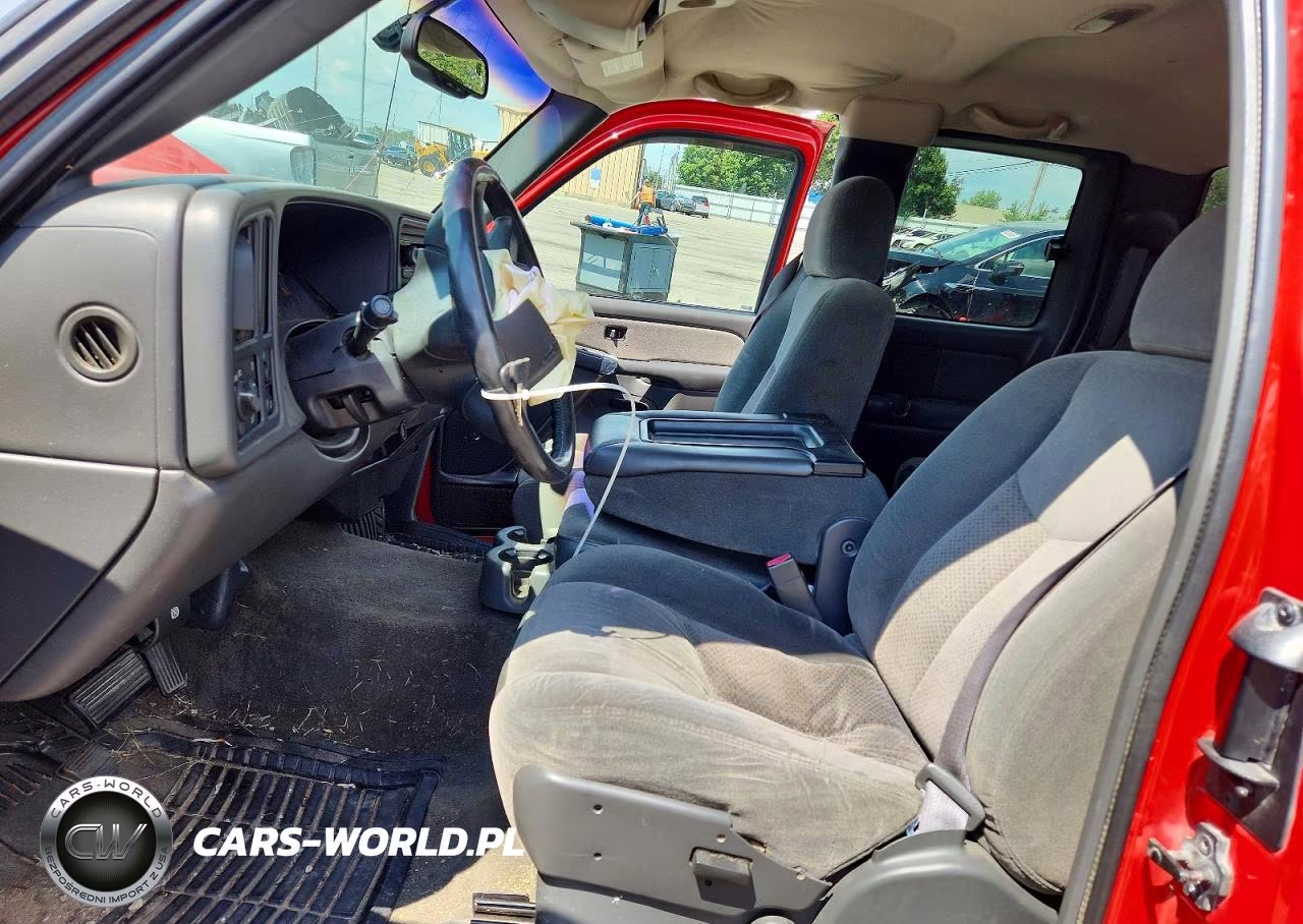 2003 Chevrolet Silverado C1500 VIN:2GCEC19TX31331063 - 7