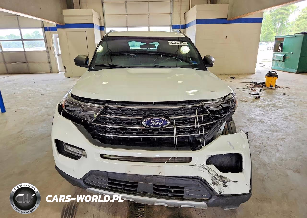 2020 Ford Explorer Xlt VIN:1FMSK8DH8LGB80692 - 5