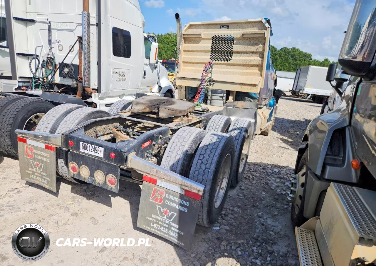 2025 Western Star 47X Chassis Semi Truck VIN:3BHJBPDV6SDWB6287 - 3