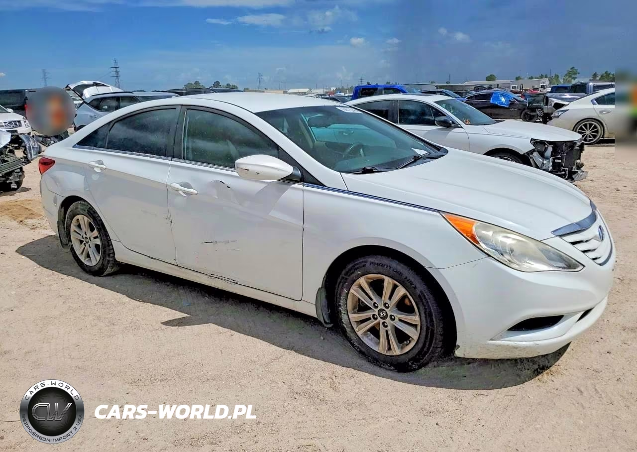 2012 Hyundai Sonata Gls VIN:5NPEB4AC2CH437473 - 4