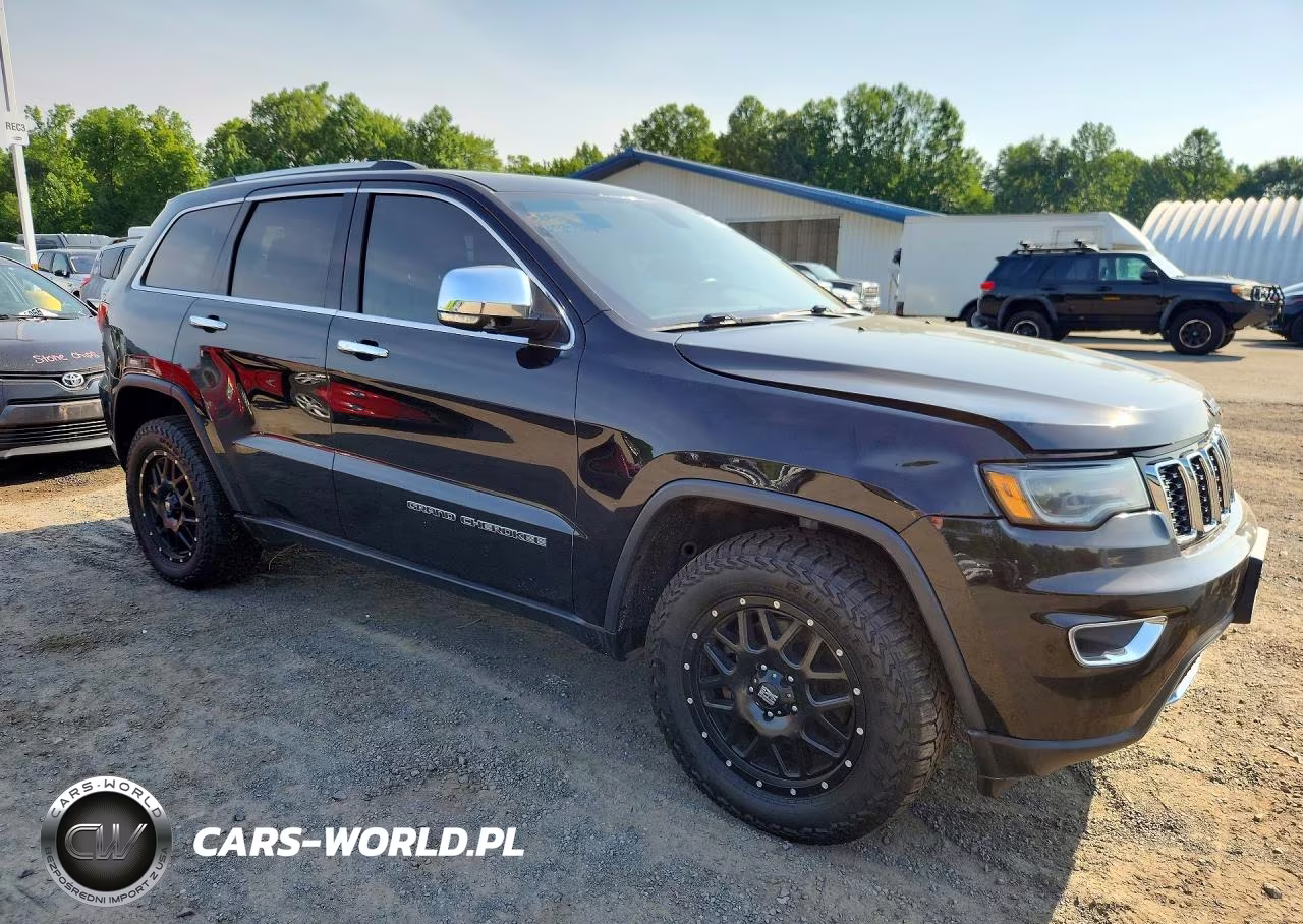 2017 Jeep Grand Cherokee VIN:1C4RJFBG8HC932426 - 4