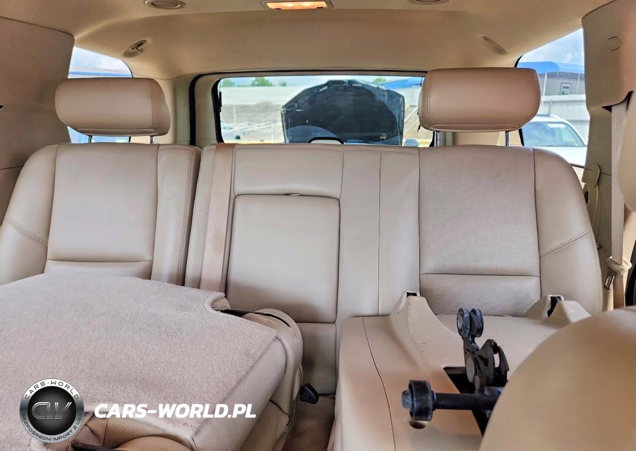 2010 GMC Yukon Denali Hybrid VIN:1GKUKGEJ4AR160888 - 10