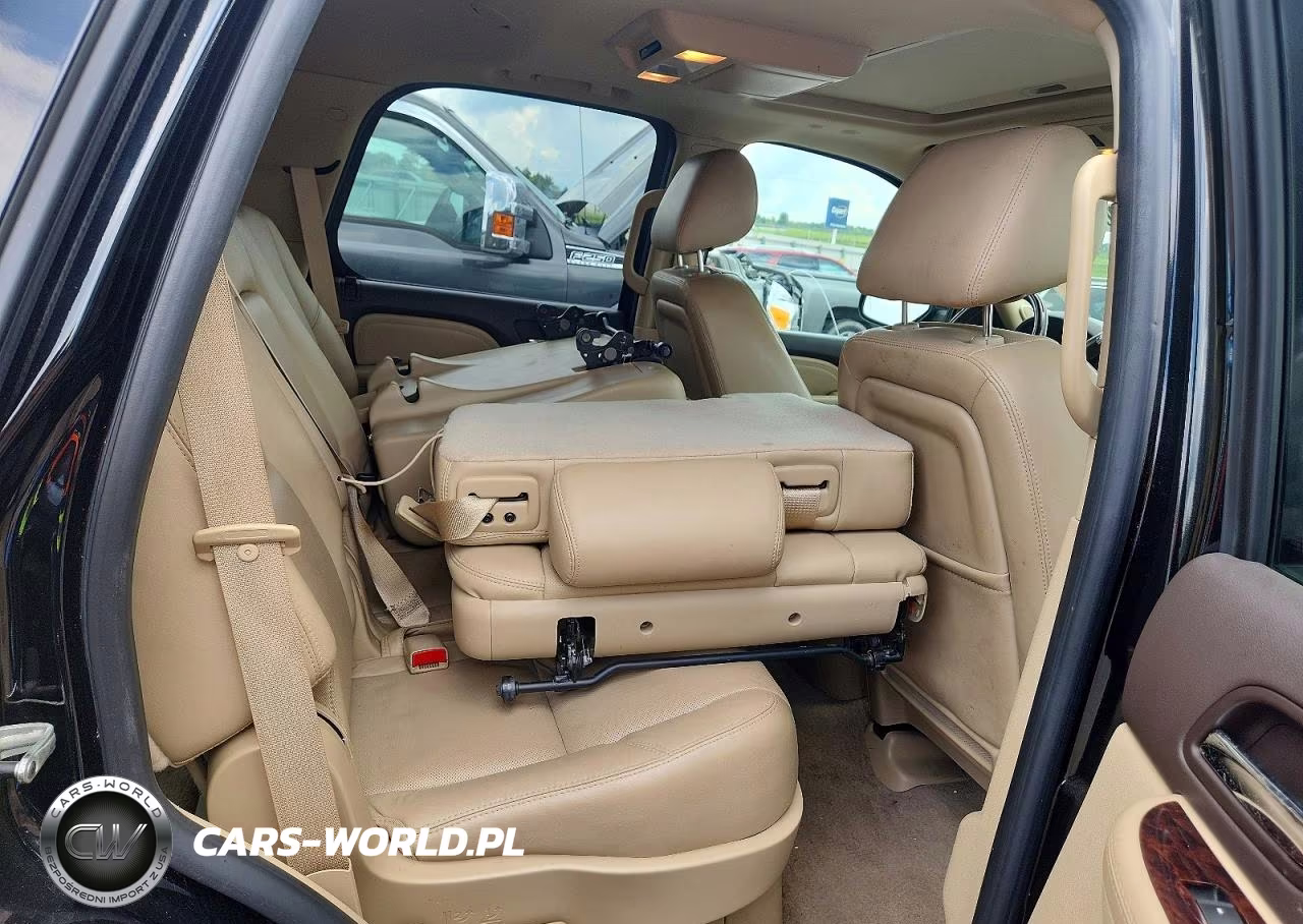 2010 GMC Yukon Denali Hybrid VIN:1GKUKGEJ4AR160888 - 11