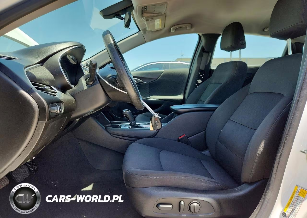 2018 Chevrolet Malibu Lt VIN:1G1ZD5ST7JF150100 - 7