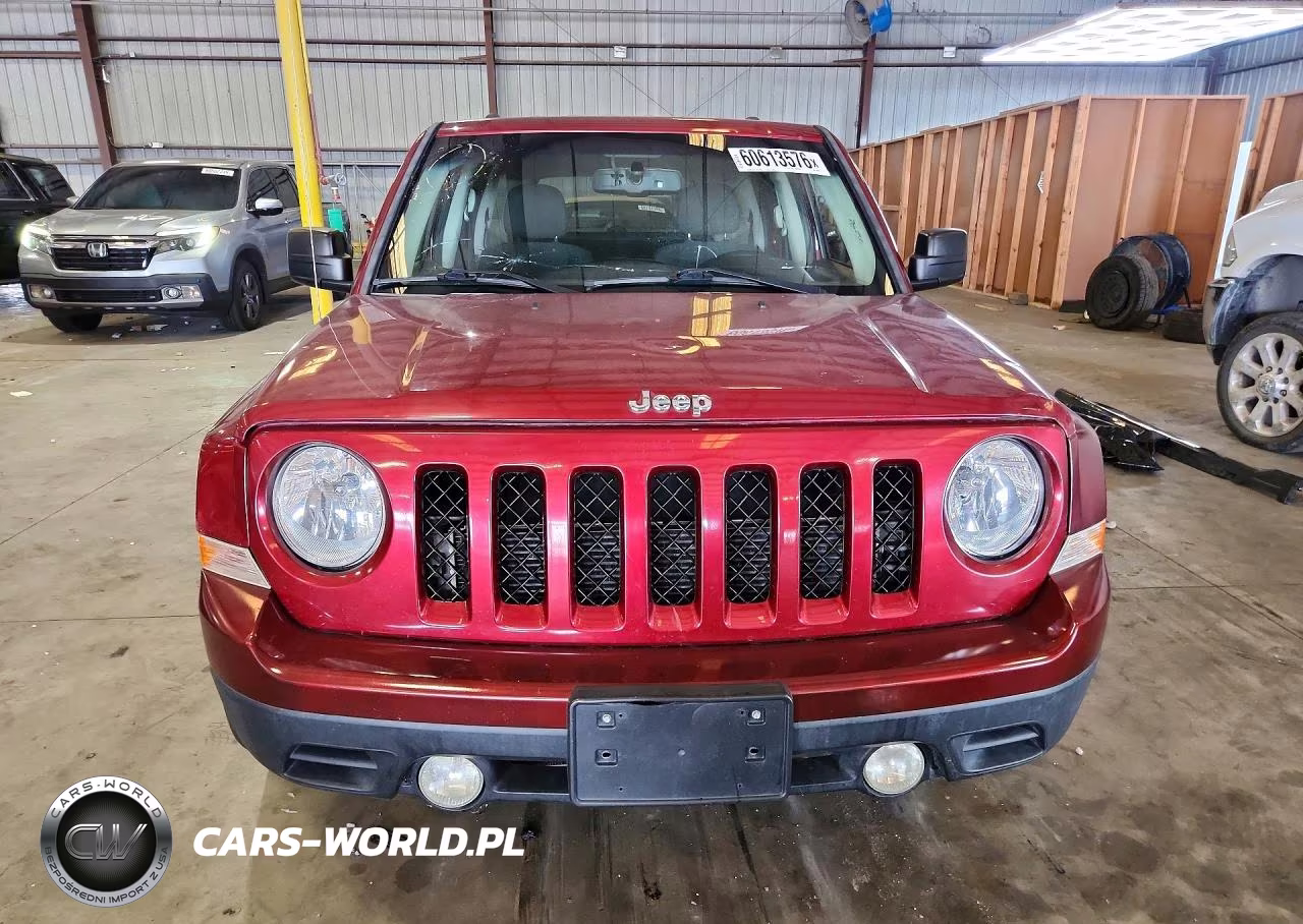 2016 Jeep Patriot Latitude VIN:1C4NJRFB8GD706989 - 5