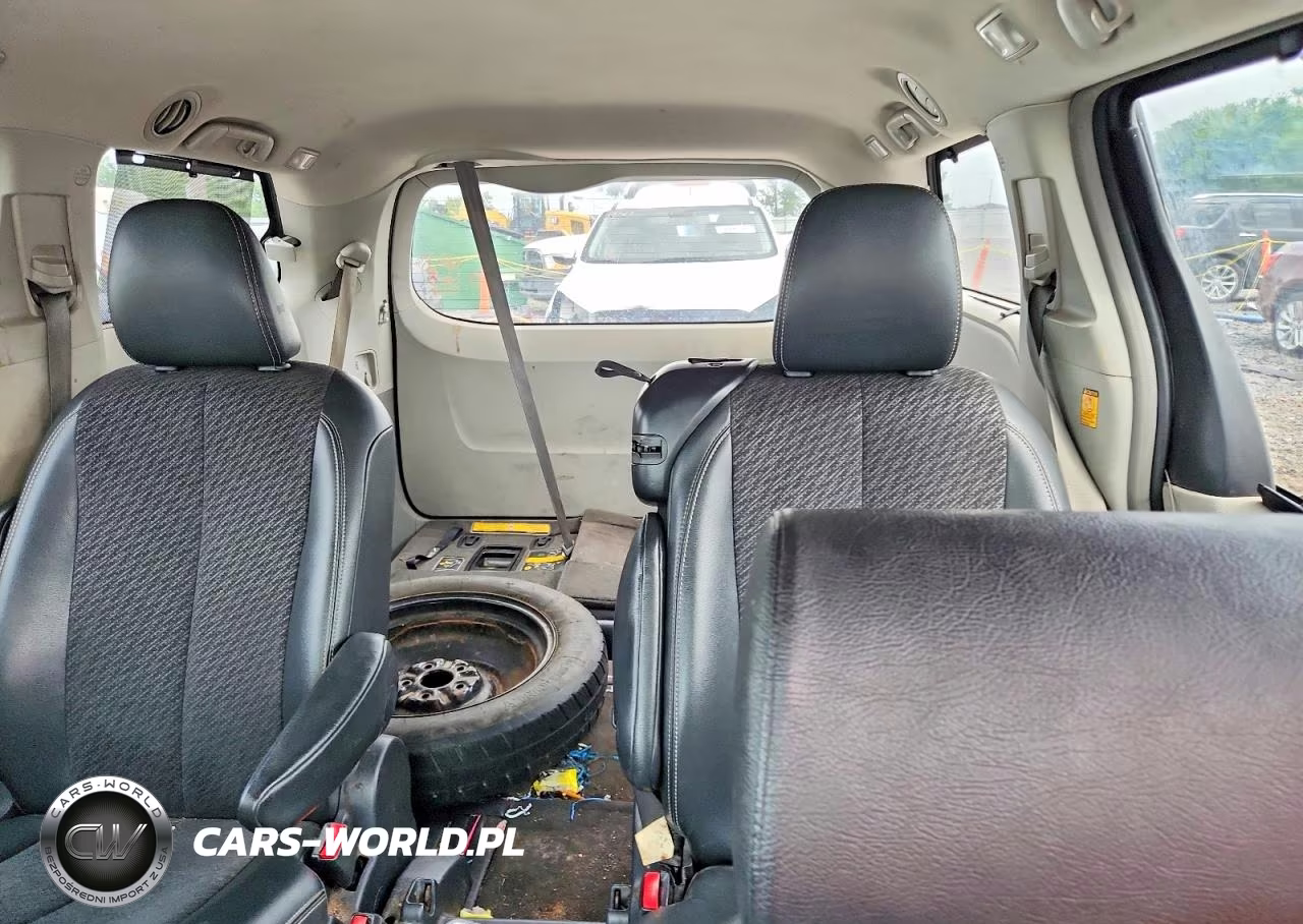 2013 Toyota Sienna Sport VIN:5TDXK3DC3DS360963 - 10