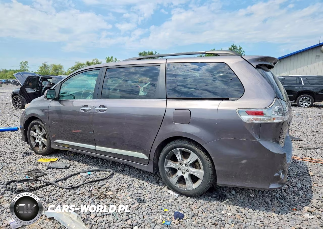 2013 Toyota Sienna Sport VIN:5TDXK3DC3DS360963 - 2