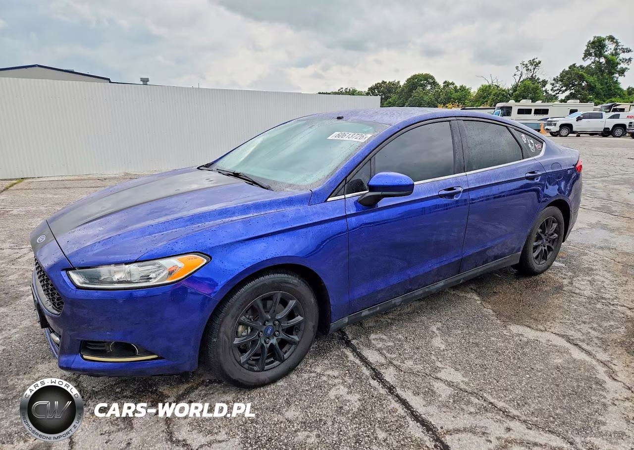 2016 Ford Fusion S – zdjęcie 1 z 12