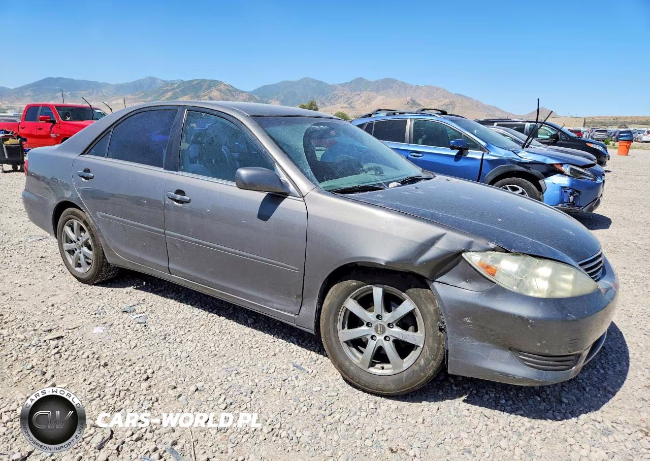 2006 Toyota Camry Le VIN:4T1BE30K56U685932 - 4