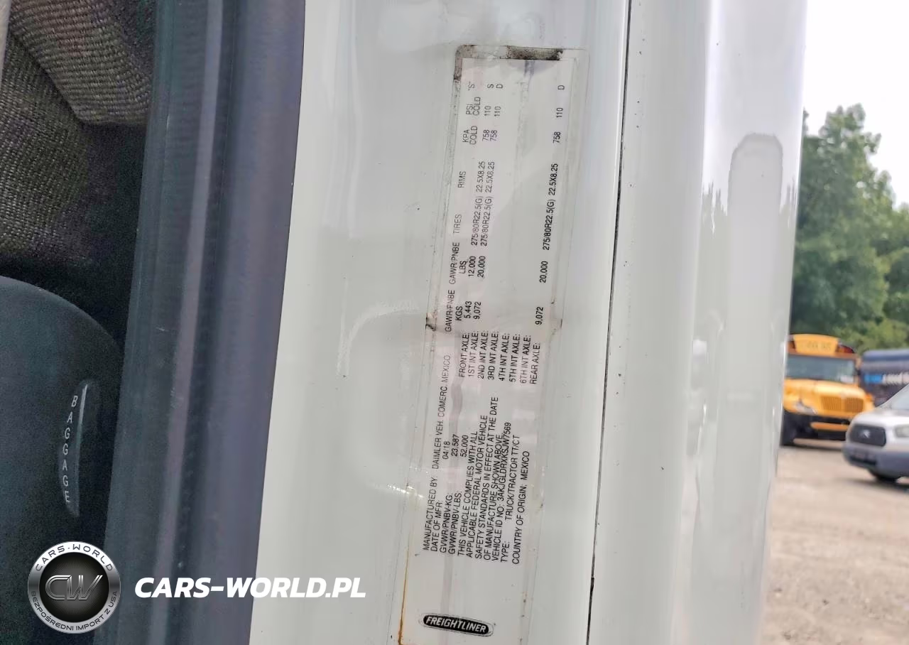 2019 Freightliner Cascadia 125 Semi Truck VIN:3AKJGLDRXKSJW7569 - 13