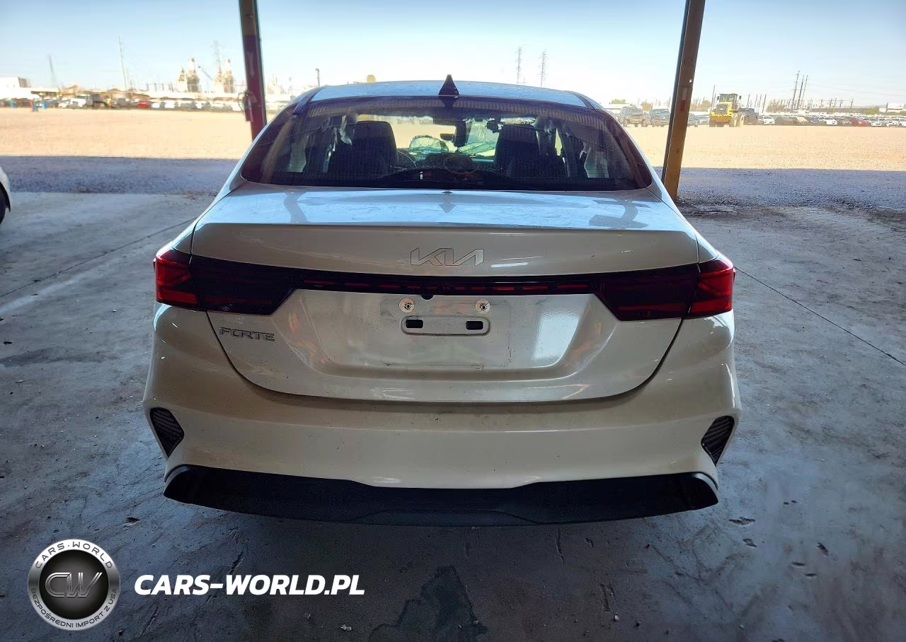 2023 Kia Forte Lxs VIN:3KPF24AD0PE602816 - 6