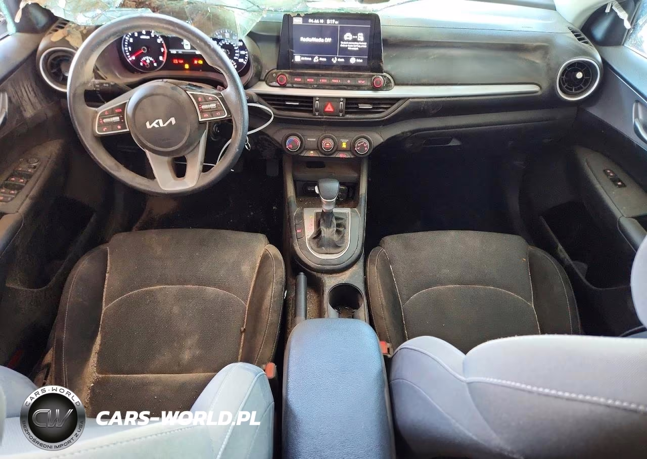 2023 Kia Forte Lxs VIN:3KPF24AD0PE602816 - 8