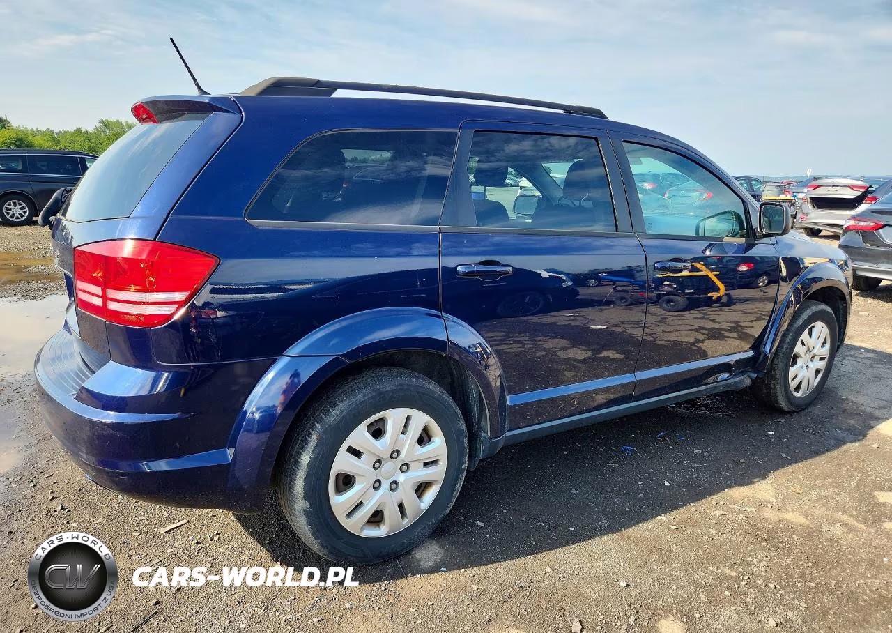 2017 Dodge Journey Se VIN:3C4PDCAB7HT677744 - 3