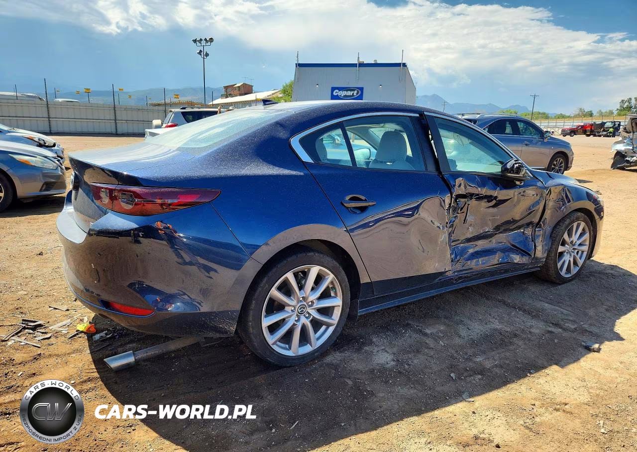 2020 Mazda 3 Preferred VIN:3MZBPBDM4LM136935 - 3