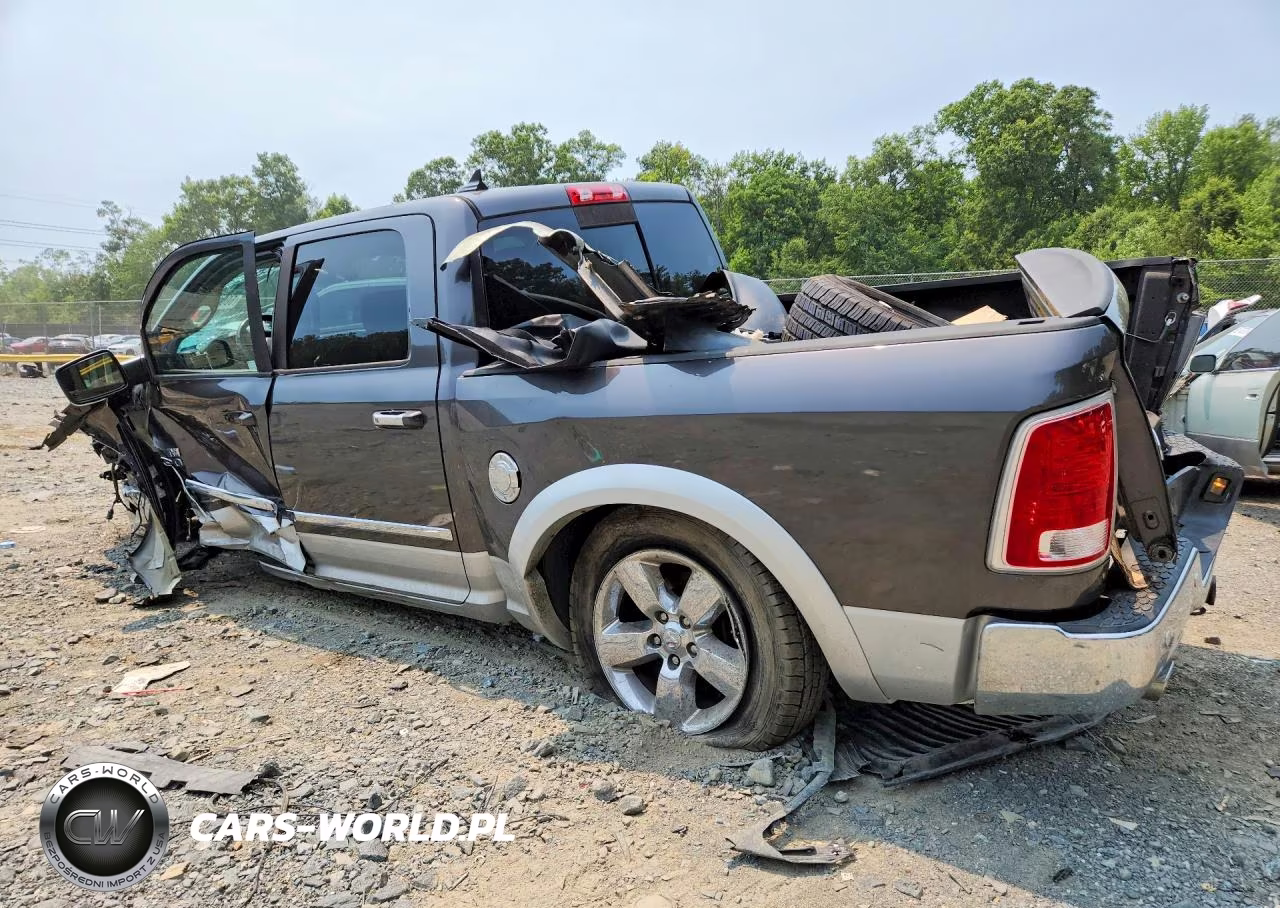 2015 Ram 1500 Laramie VIN:1C6RR7NT9FS698217 - 2