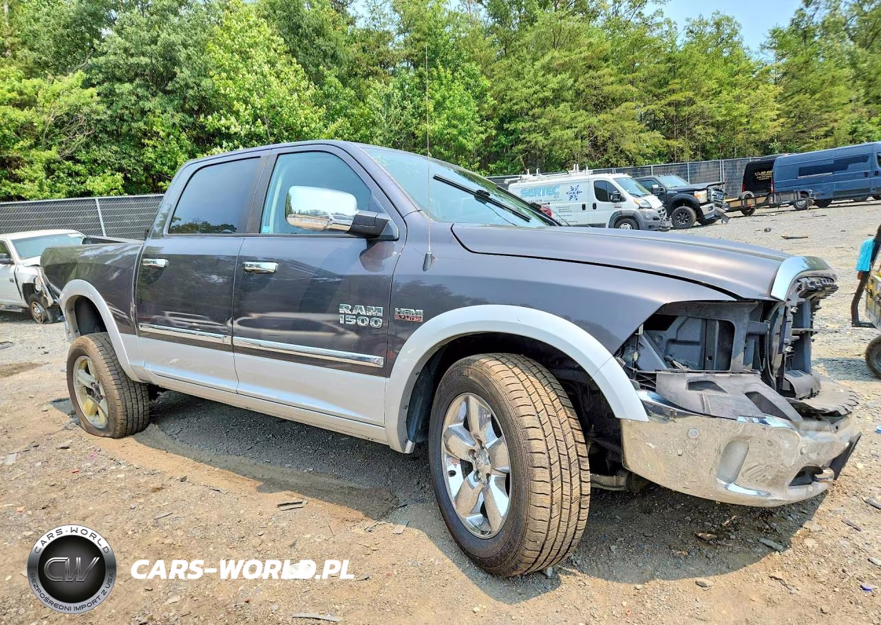 2015 Ram 1500 Laramie VIN:1C6RR7NT9FS698217 - 4