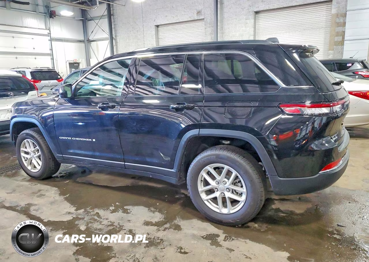 2026 Jeep Grand Cherokee Base VIN:1C4RJHAG5TC218128 - 2