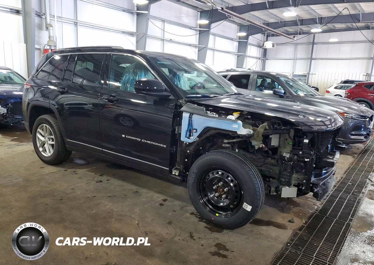 2026 Jeep Grand Cherokee Base VIN:1C4RJHAG5TC218128 - 4