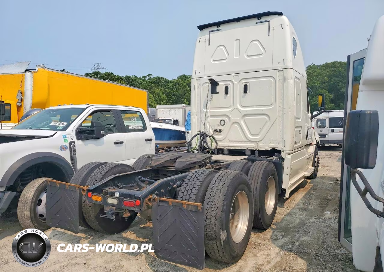 2019 Freightliner Cascadia Trucks VIN:3AKJHHDR4KSKY1058 - 3