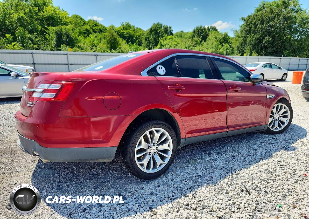 2015 Ford Taurus Limited VIN:1FAHP2F82FG102655 - 3
