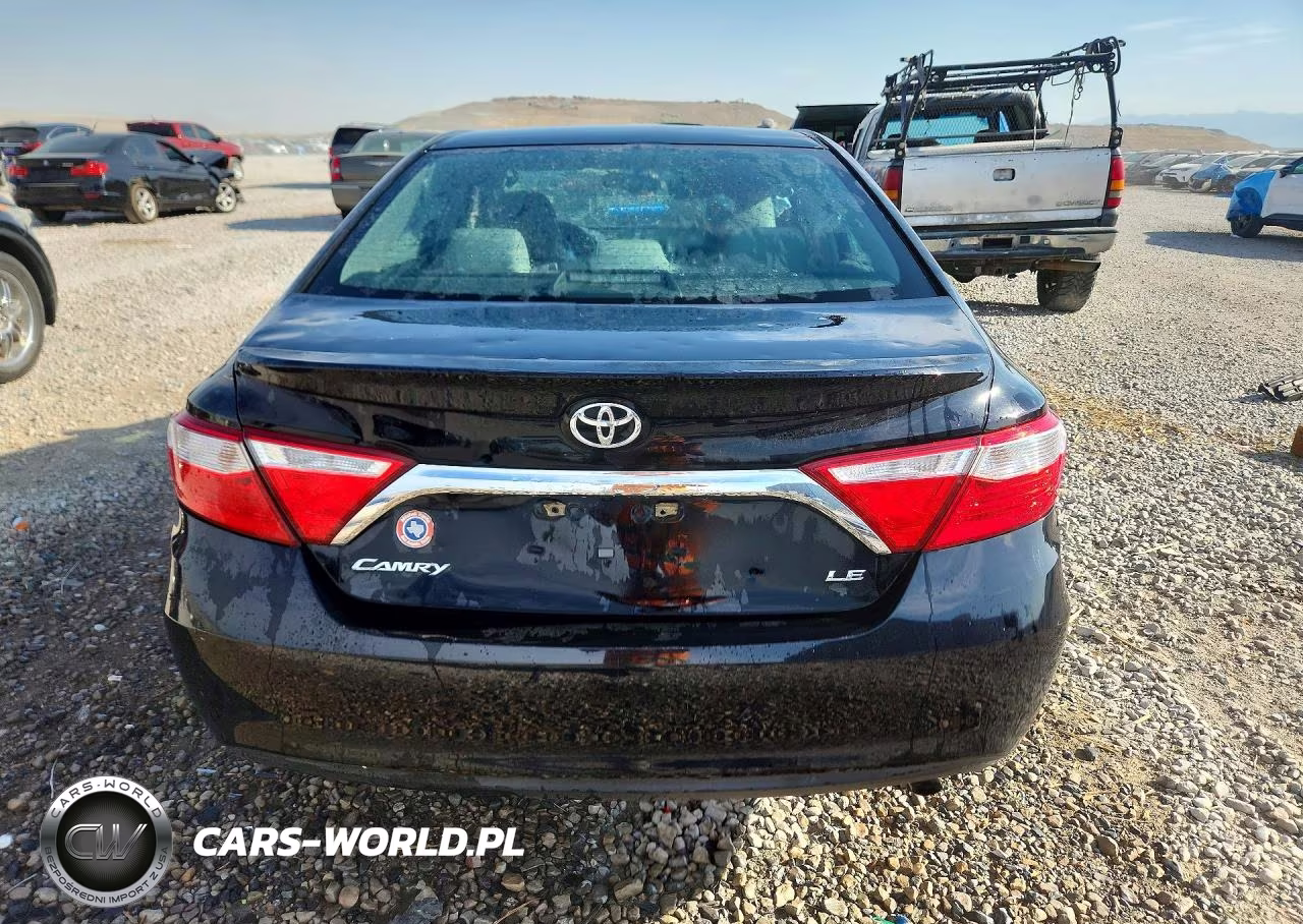 2017 Toyota Camry Le VIN:4T1BF1FK6HU351808 - 6