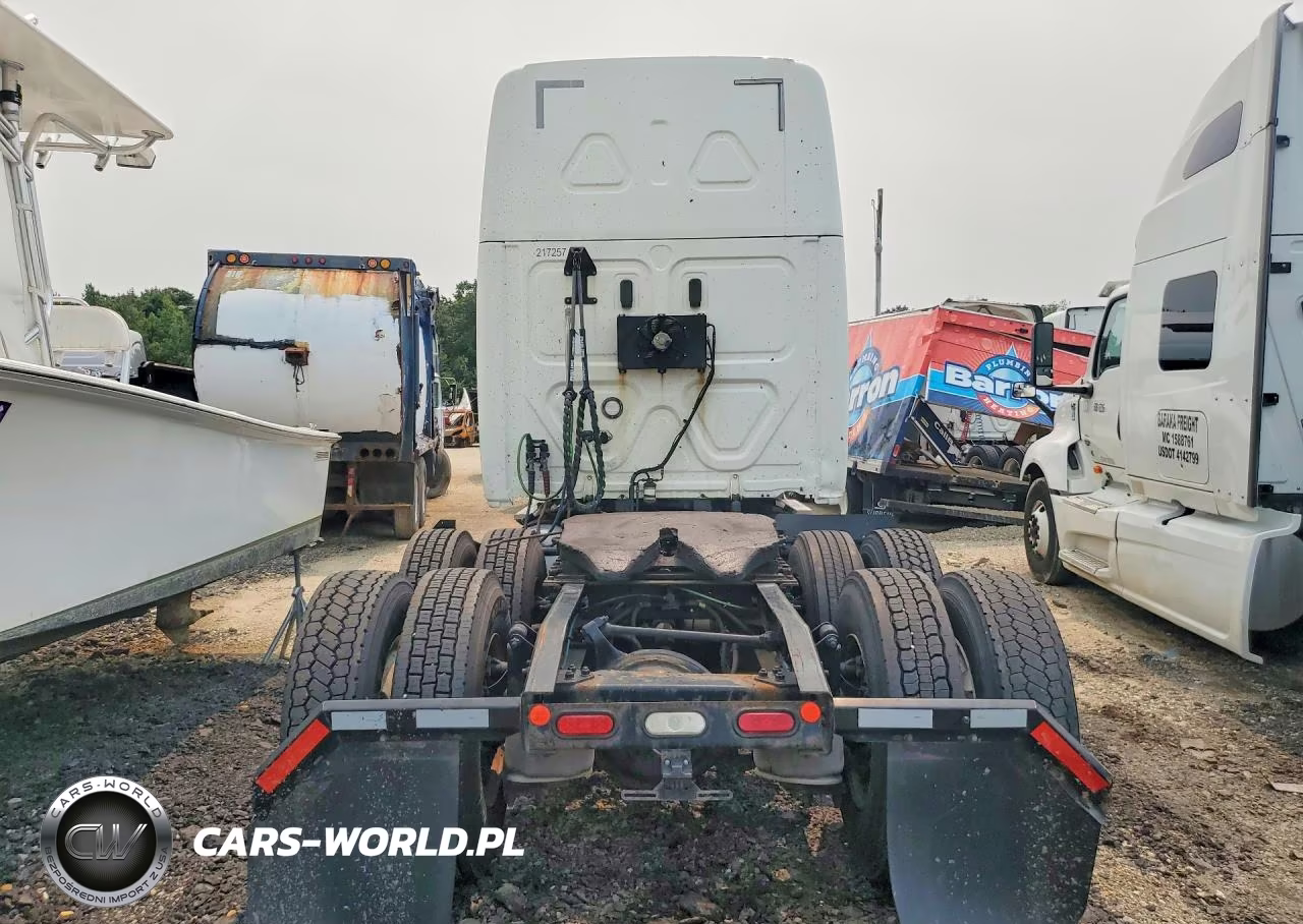 2019 Freightliner Cascadia 1 - Semi Truck VIN:3AKJHHDR0KSKP0705 - 6