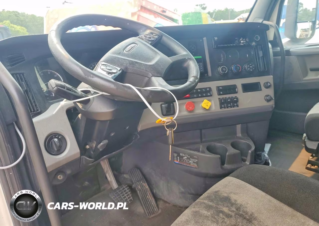 2019 Freightliner Cascadia 1 - Semi Truck VIN:3AKJHHDR0KSKP0705 - 8