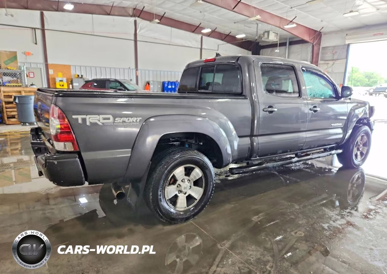 2015 Toyota Tacoma Double Cab Long Bed VIN:3TMMU4FN6FM085707 - 3