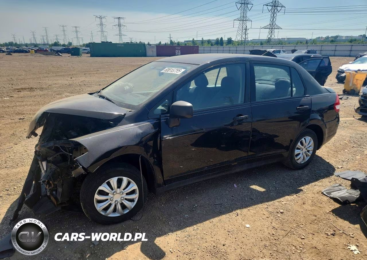2011 Nissan Versa 1.6 Base