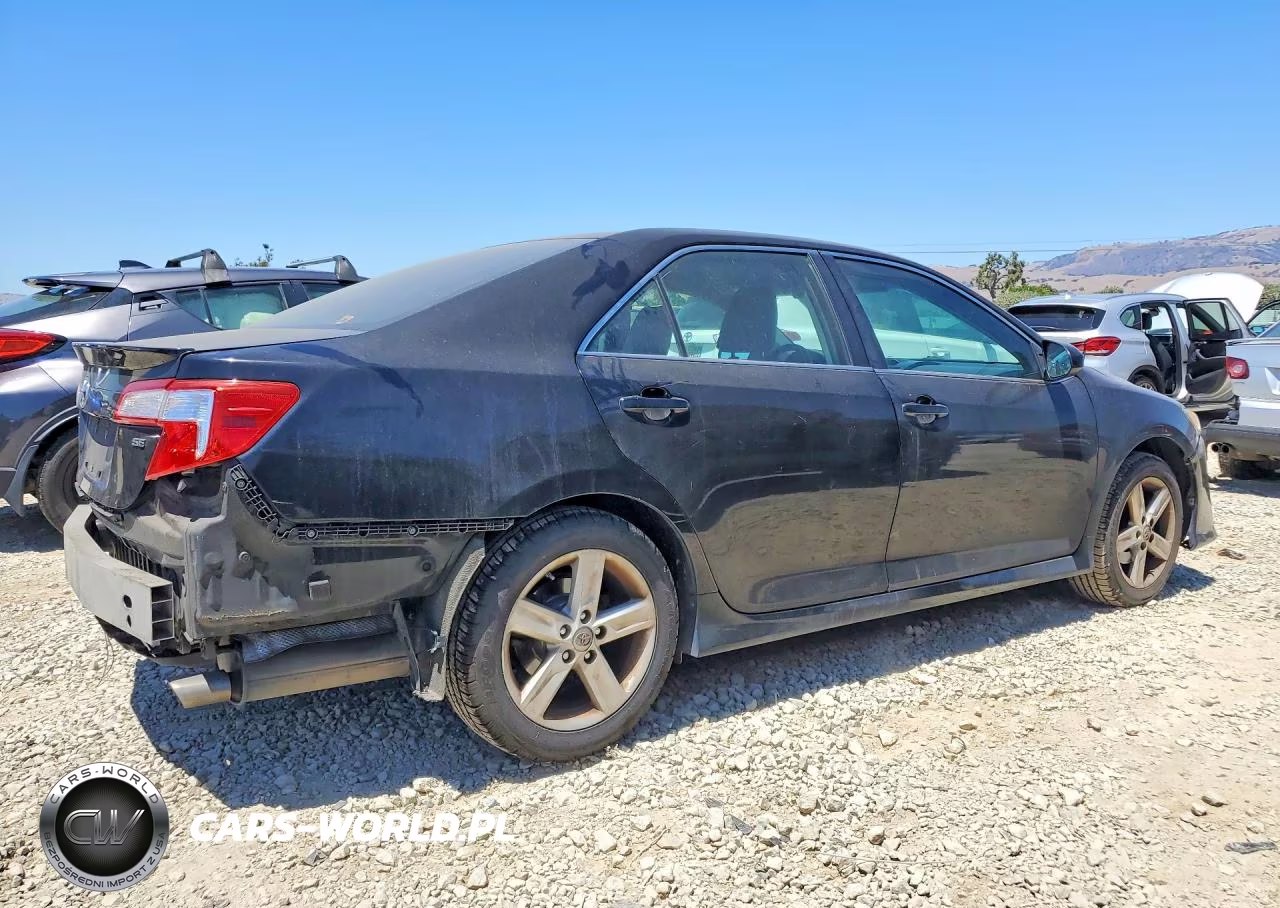 2013 Toyota Camry Se VIN:4T1BF1FK4DU698709 - 3