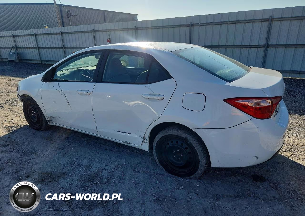 2017 Toyota Corolla Le VIN:5YFBURHE3HP635393 - 2