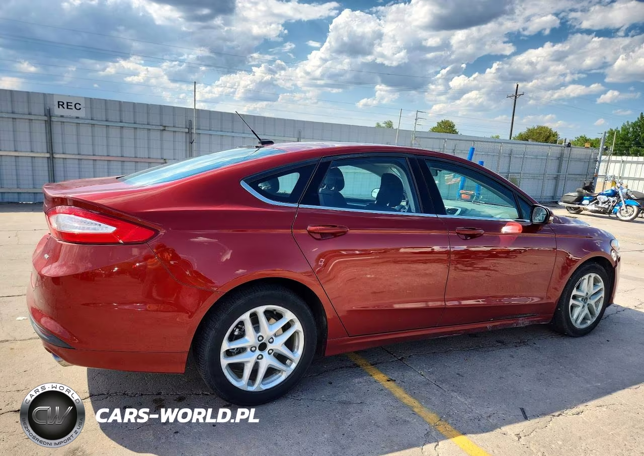 2014 Ford Fusion Se VIN:3FA6P0H76ER389747 - 3