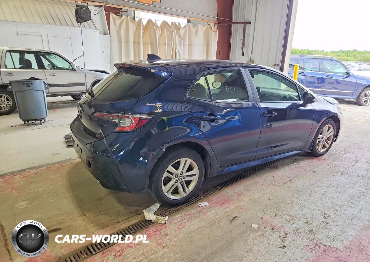 2019 Toyota Corolla Hatchback Se VIN:JTNK4RBE3K3031119 - 3