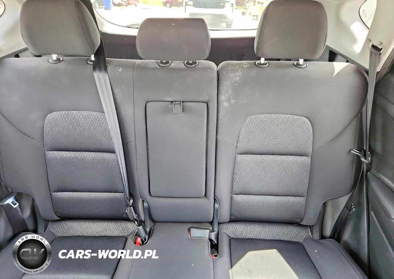 2017 Hyundai Tucson Se VIN:KM8J23A43HU580376 - 10