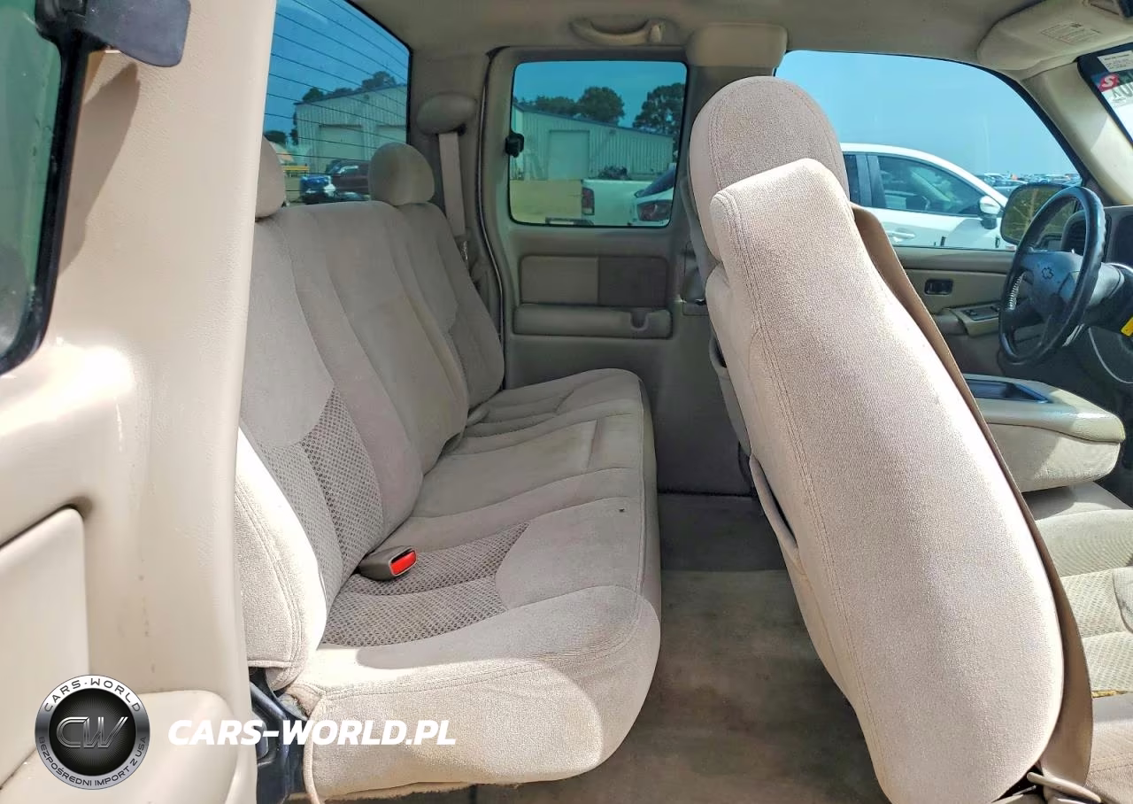 2003 Chevrolet Silverado C1500 VIN:2GCEC19V731143151 - 10