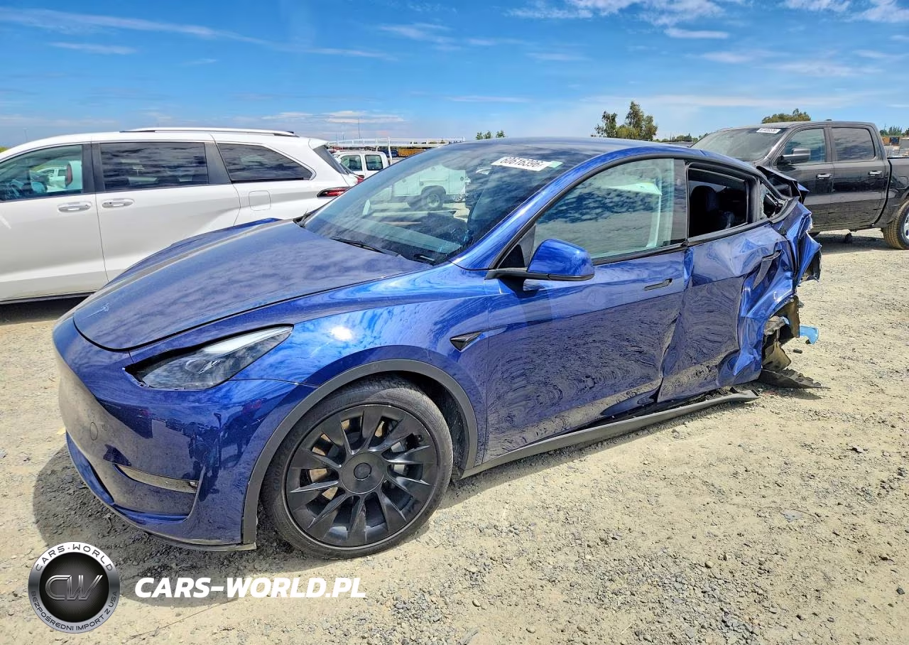 2023 Tesla Model Y – zdjęcie 1 z 12