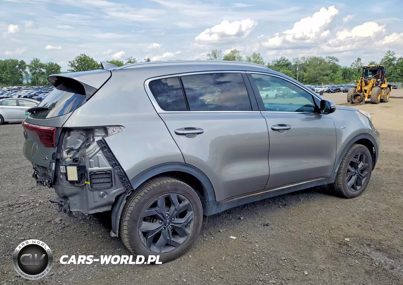 2020 Kia Sportage S VIN:KNDP6CAC2L7779615 - 3