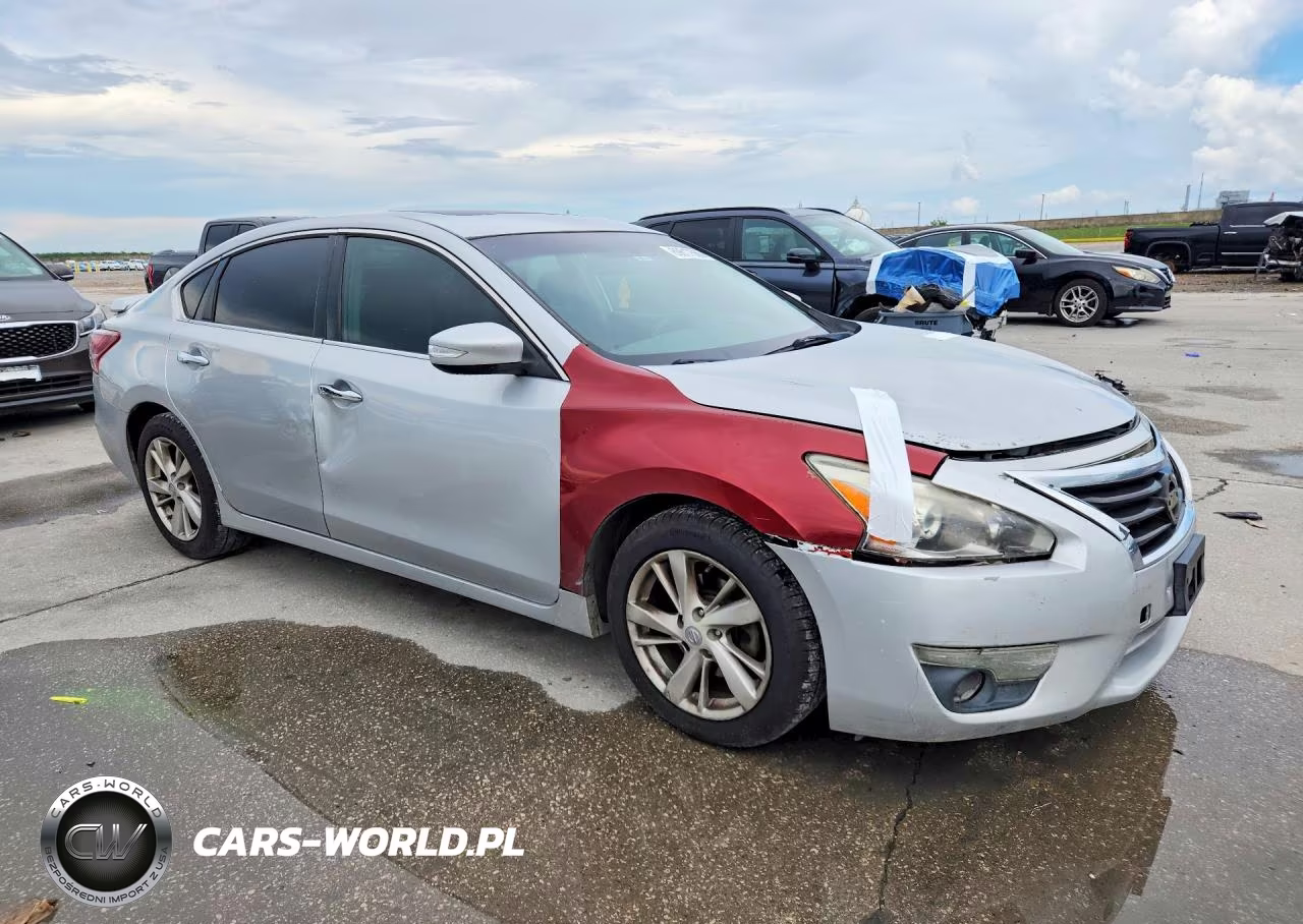 2013 Nissan Altima 2.5 VIN:1N4AL3AP4DN438642 - 4