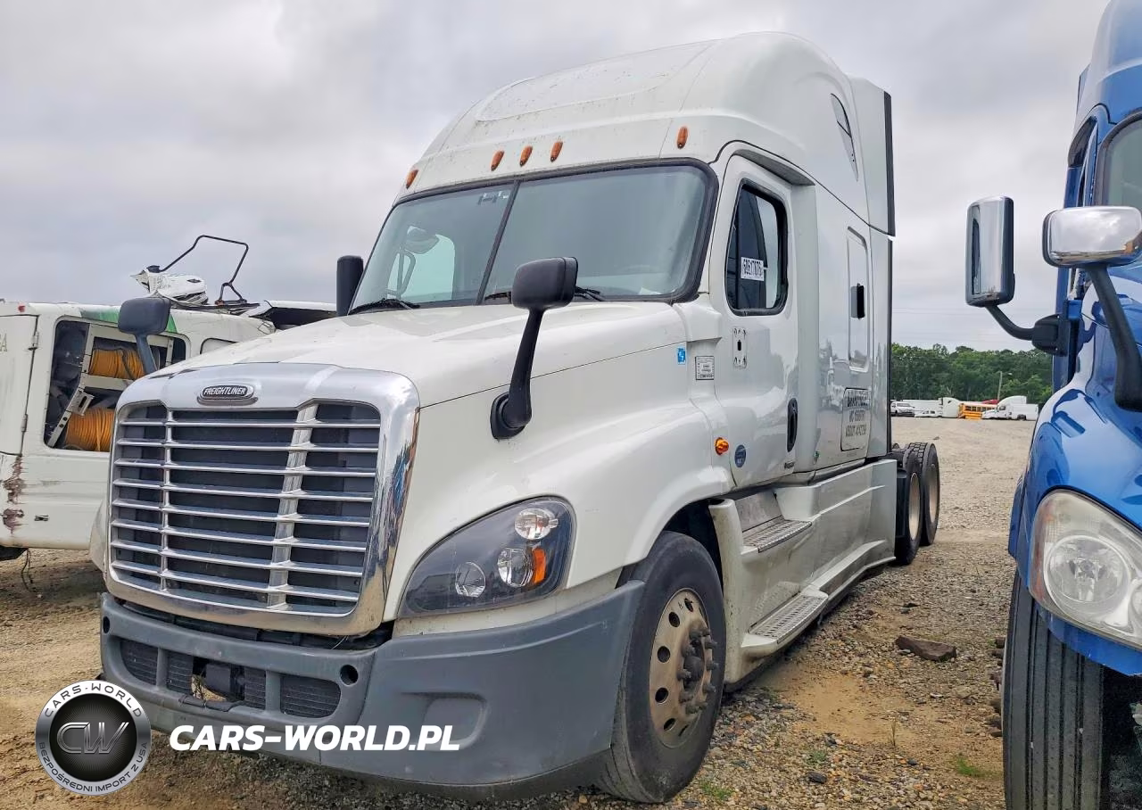 2017 Freightliner Cascadia Trucks