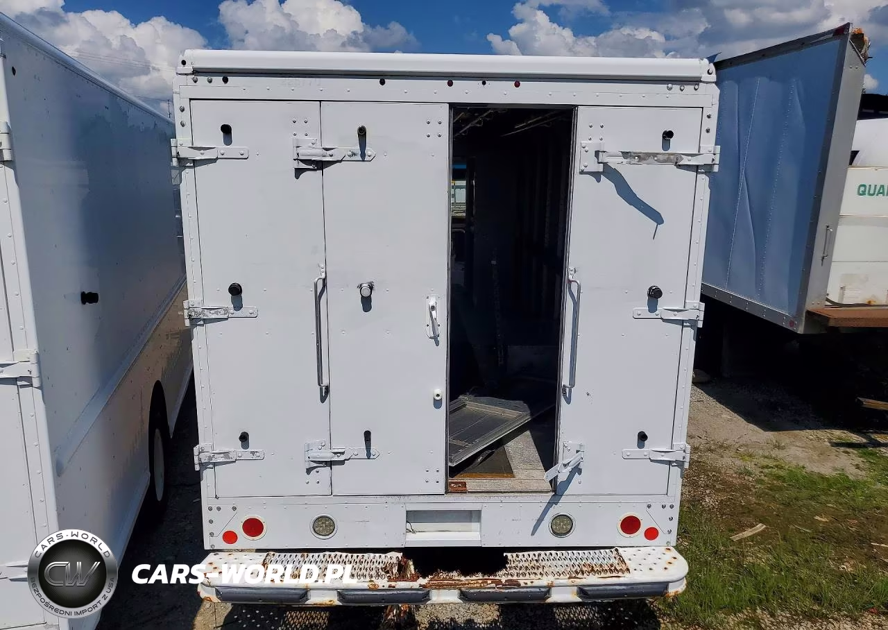 2015 Ford F59 Delivery Truck VIN:1F65F5KY3F0A10537 - 6