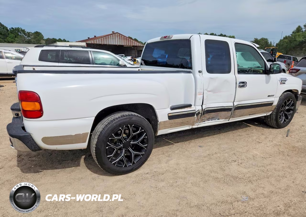 1999 Chevrolet Silverado C1500 VIN:1GCEC19T2XZ123014 - 3