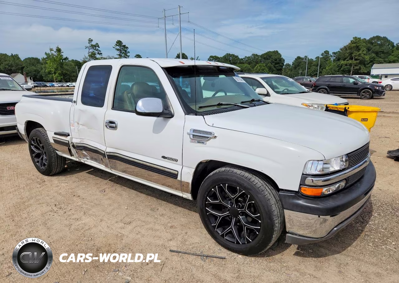 1999 Chevrolet Silverado C1500 VIN:1GCEC19T2XZ123014 - 4
