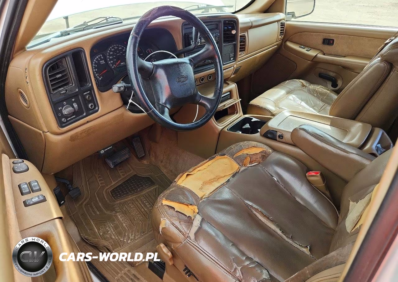 1999 Chevrolet Silverado C1500 VIN:1GCEC19T2XZ123014 - 8