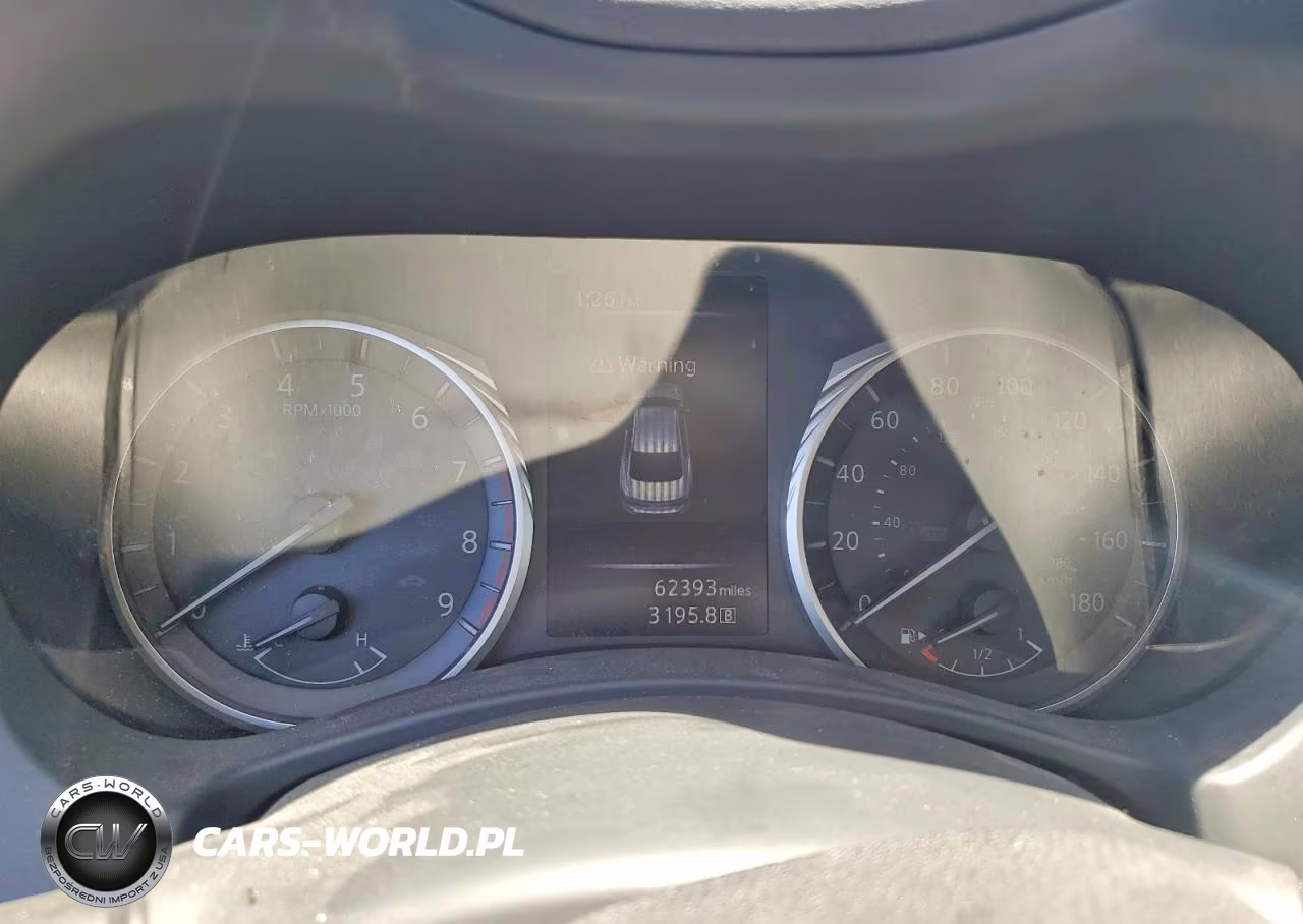 2018 Infiniti Q50 3.0T Luxe VIN:JN1EV7AP9JM590546 - 9