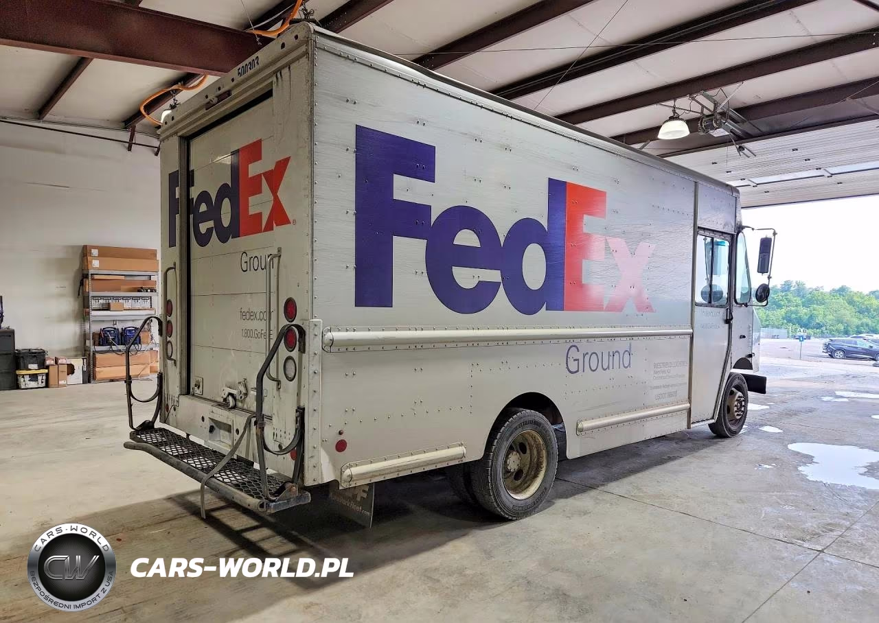 2022 Ford F59 Delivery Truck VIN:1F64F5KN1N0A01741 - 3