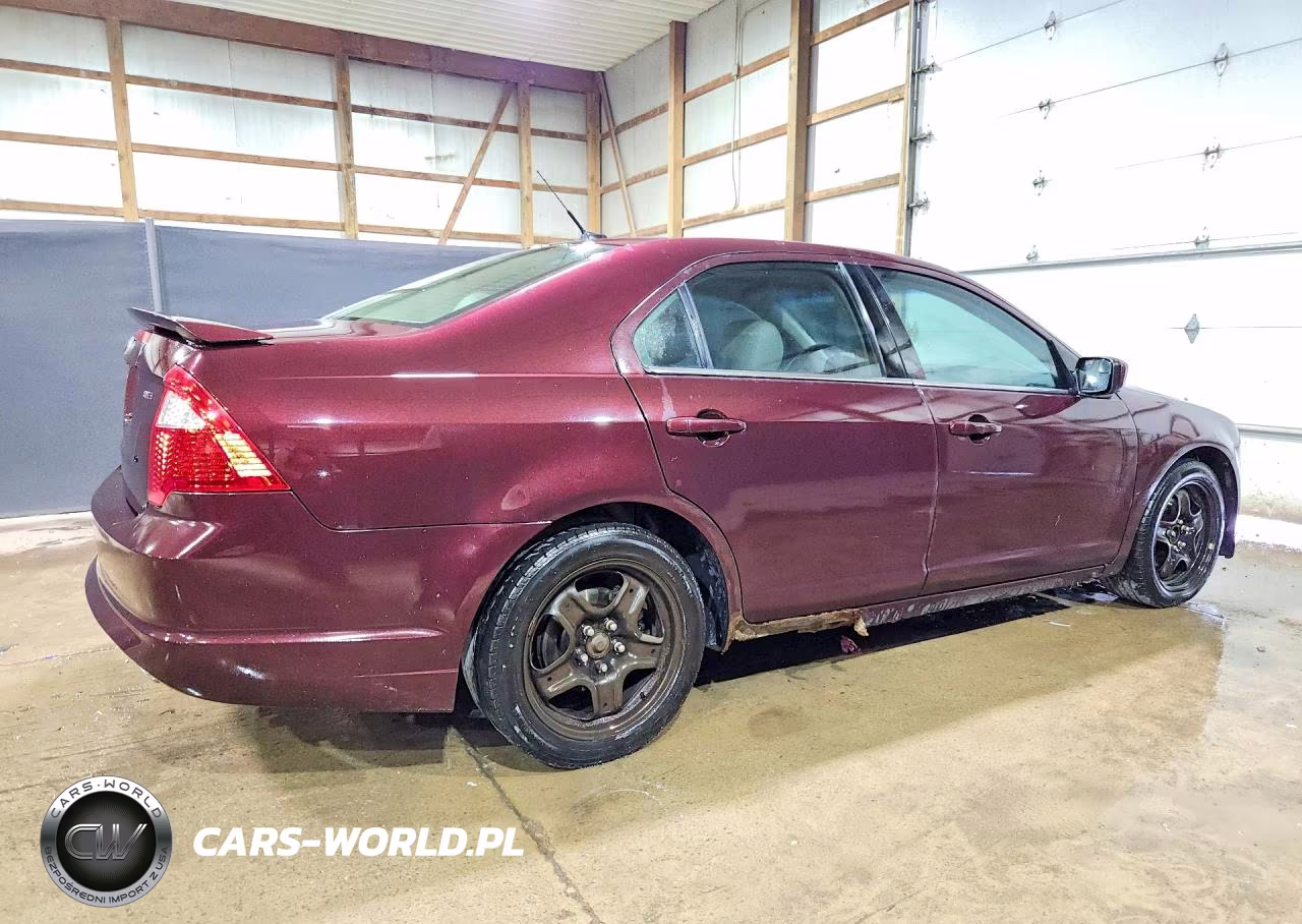 2011 Ford Fusion Se VIN:3FAHP0HA7BR107695 - 3